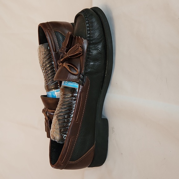 Duck Head Men's Tassle Loafer - Picture 3 of 12
